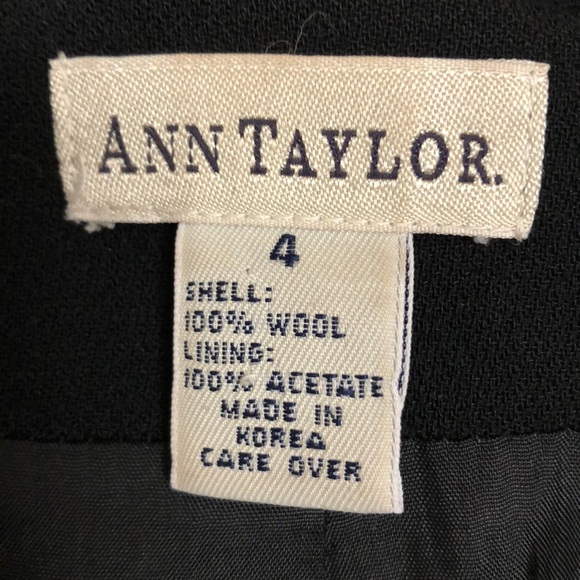 AnnTaylor fitted 3 button black blazer - Picture 2 of 5